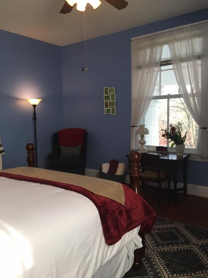 Winridge Manor Bed And Breakfast Madison Heights Εξωτερικό φωτογραφία